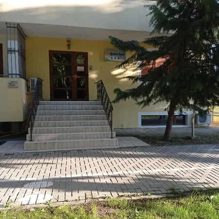 Lala's Sweet Nest By The Sea Side アパート ネプトゥン