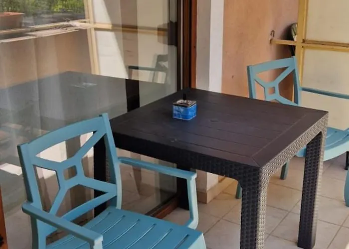 Lala's Sweet Nest By The Sea Side