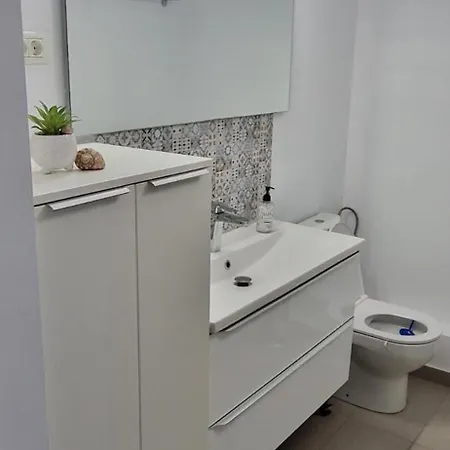 Lala's Sweet Nest By The Sea Side Διαμέρισμα *