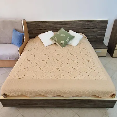 Lala's Sweet Nest By The Sea Side Διαμέρισμα Neptun