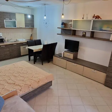 Διαμέρισμα Lala's Sweet Nest By The Sea Side