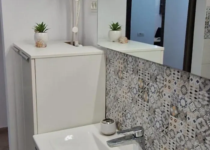 Lejlighed Lala's Sweet Nest By The Sea Side *