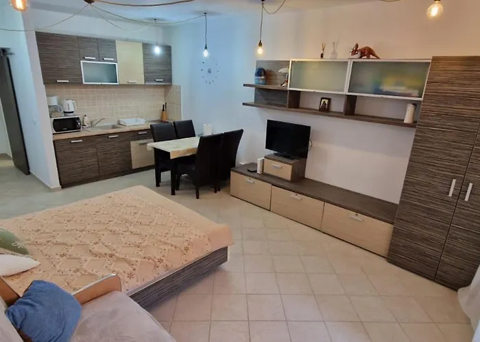 Lejlighed Lala's Sweet Nest By The Sea Side